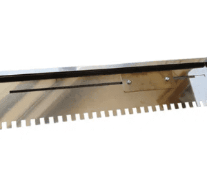 Adjustable tile comb