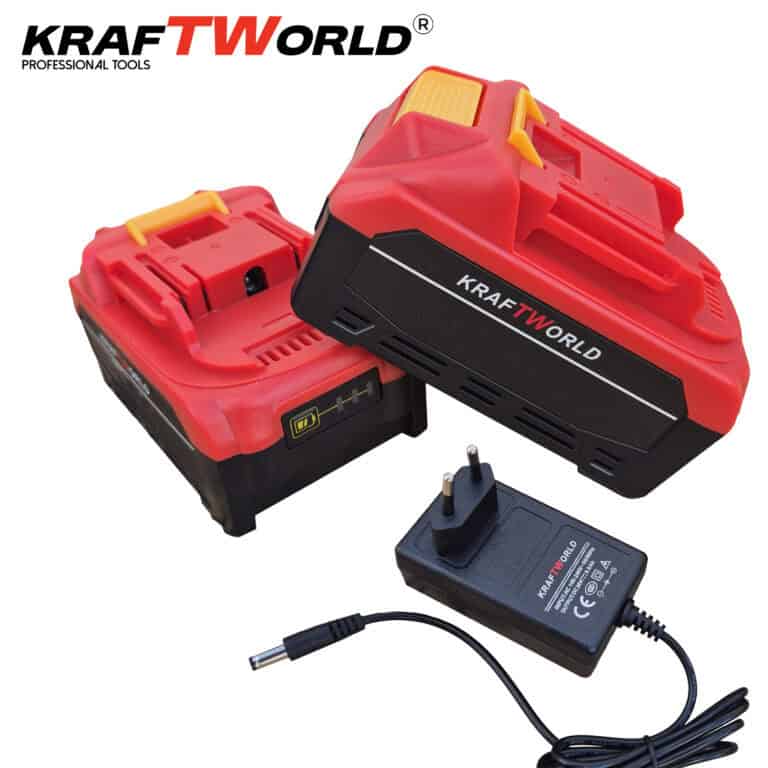 Chainsaw branch cutter with automatic oiling, x 2 batteries and charger Chainsaw branch cutter with automatic oiling, x 2 batteries and charger - Image 4